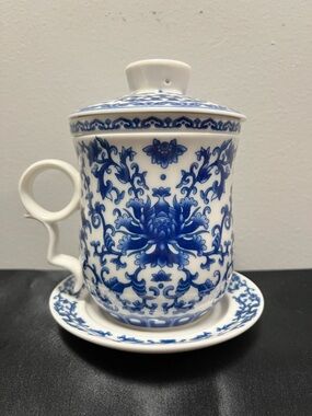 Blue and White Floral Porcelain Tea Cup with Lid and Saucer